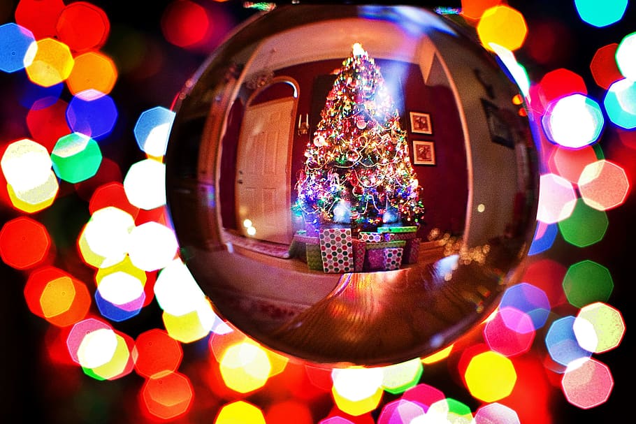 360 degree photography, christmas tree, lights, ornaments, christmas, crystal ball, bulb, reflection, ball, crystal