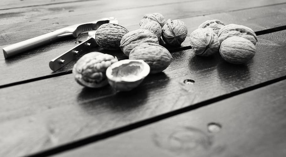 walnuts, wood, winter, dried fruit, shell, foods, autumn, food and drink, food, close-up
