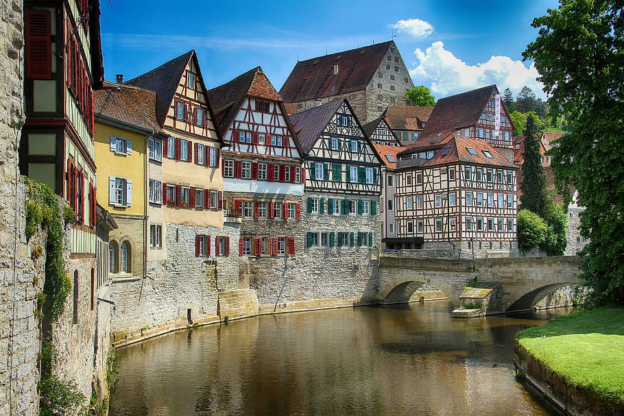 row, colorful, houses, creek, bridge, canal, building, schwabisch hall, germany, architecture