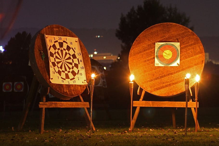 target, bogensport, hits, disc, dart board, archery, night photograph, objectives, arrow, without fail