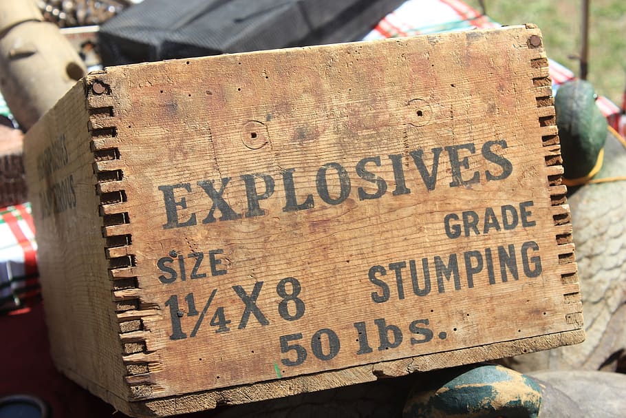 caja de explosivos marrones, caja, explosivos, dinamita, antigüedades, juntas de madera, texto, comunicación, escritura occidental, letrero