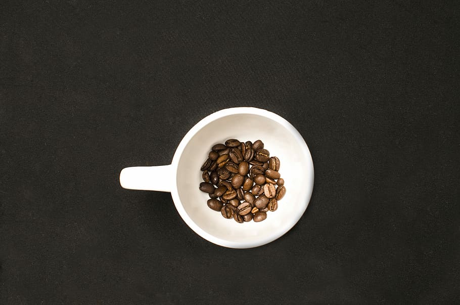 Biji kopi, kacang-kacangan, coklat, kopi, menyeduh kopi, cangkir, bahan, minimal, minimalis, sederhana