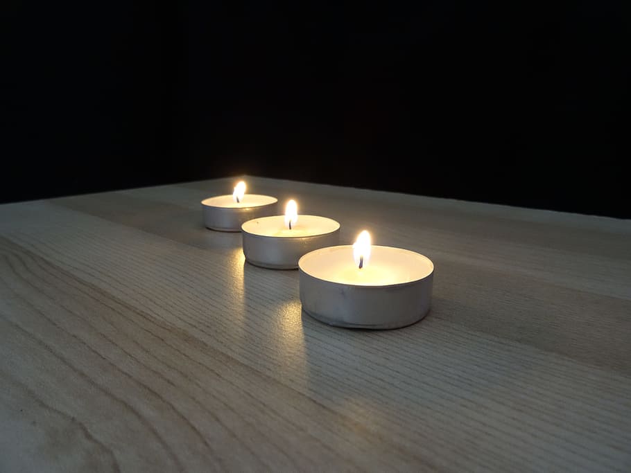 velas votivas, velas, terapia de masaje, luz de velas, tranquilo, llama, relajación, fuego, resplandor, candelitas