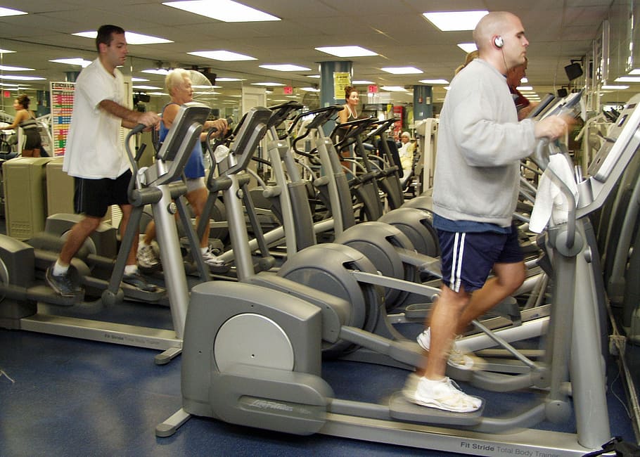 personas, ejercicio, entrenadores, gimnasio, sala, elíptica, bicicleta, sala de gimnasio, bicicleta elíptica, entrenamiento cardiovascular
