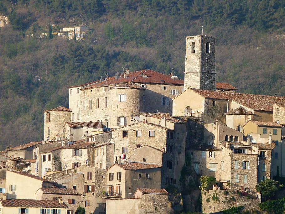 Gris, casas, montaña, paisaje, antiguo pueblo, Provence, Alpes Marítimos, Francia, agrupados, campanario