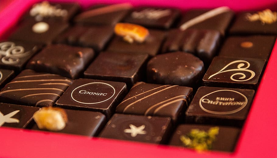 chocolate, confectionery, sweets, cognac, text, number, indoors, close-up, communication, selective focus
