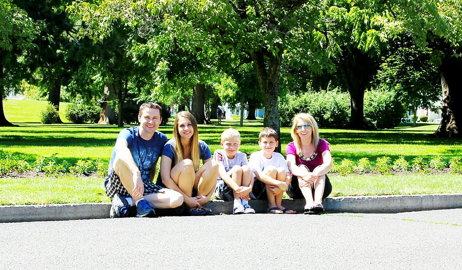 five, people, sitting, curb, trees, Family, Parents, Kids, Portraits, outdoors