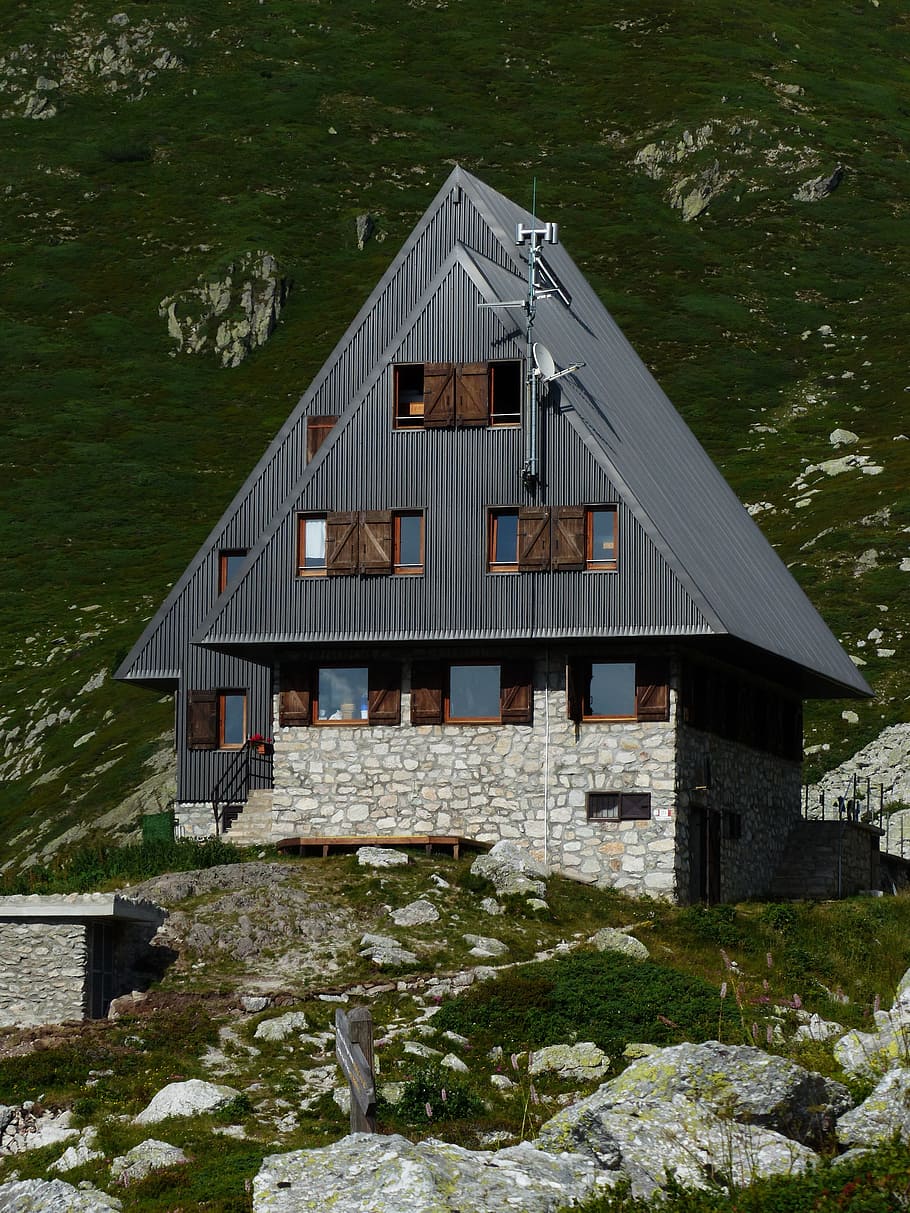 rifugio garelli, Rifugio, Garelli, Alpine Hut, cabana na montanha, cabana, ficar, alojamento, alpes marítimos, alpino