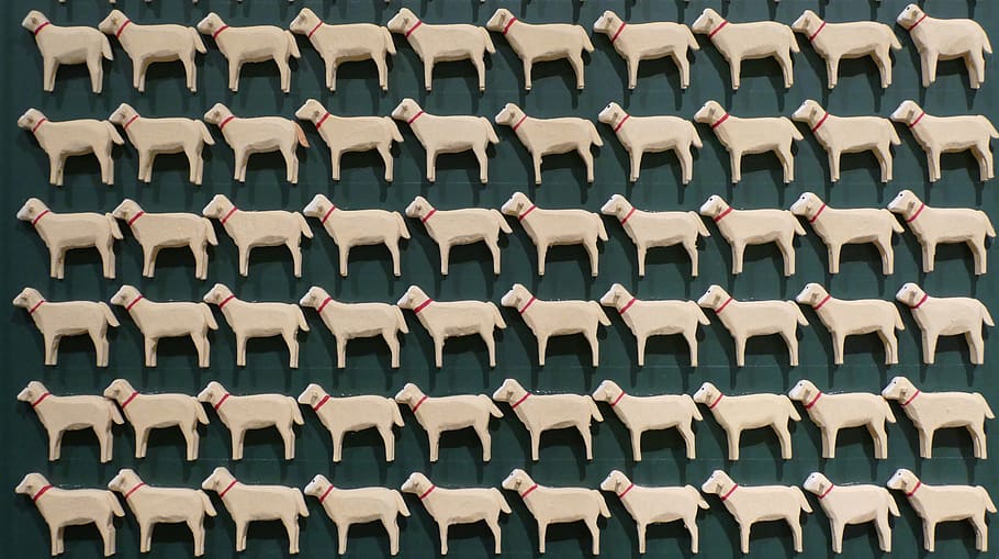 sheep, flock of sheep, miniature, wooden sheep, toys, seiffen, arts crafts, ore mountains, full frame, backgrounds