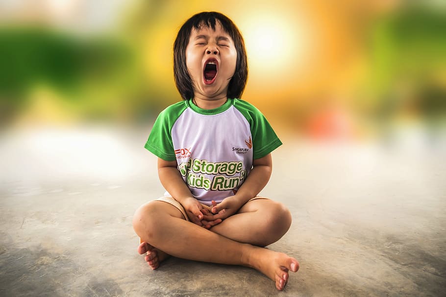 toddler, wearing, white, green, t-shirt, yawning, little girl, yawn, child, girl