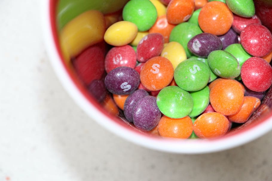 smarties, candy, colorful, chocolate lentils, food, food and drink, bowl, multi colored, freshness, directly above
