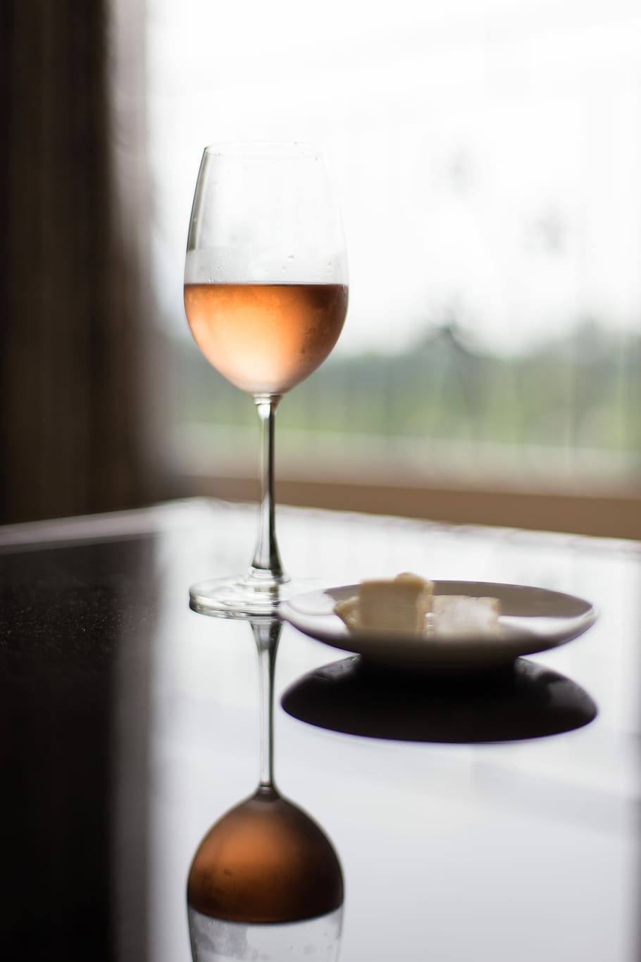 glass, wine, drink, minimal, minimalistic, rose wine, simple, simplistic, wineglass, drinking Glass