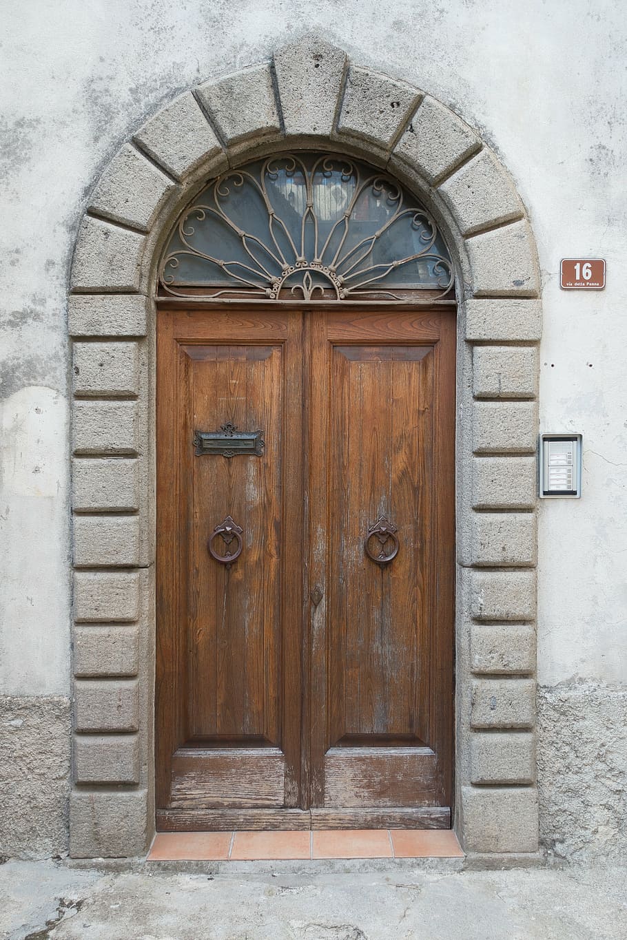 brown, wooden, closed, door, doorbell, daytime, input, wood, house entrance, front door