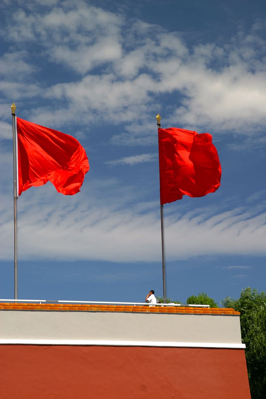 Merah, Bendera, Sosialisme, Tiang Bendera, Berkibar, pukulan, porselen, patriotisme, langit, awan - langit