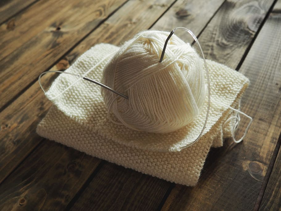 white, yarn thread, needles, knitting, tangle, thread, needlework, yarn, hobby, vacation