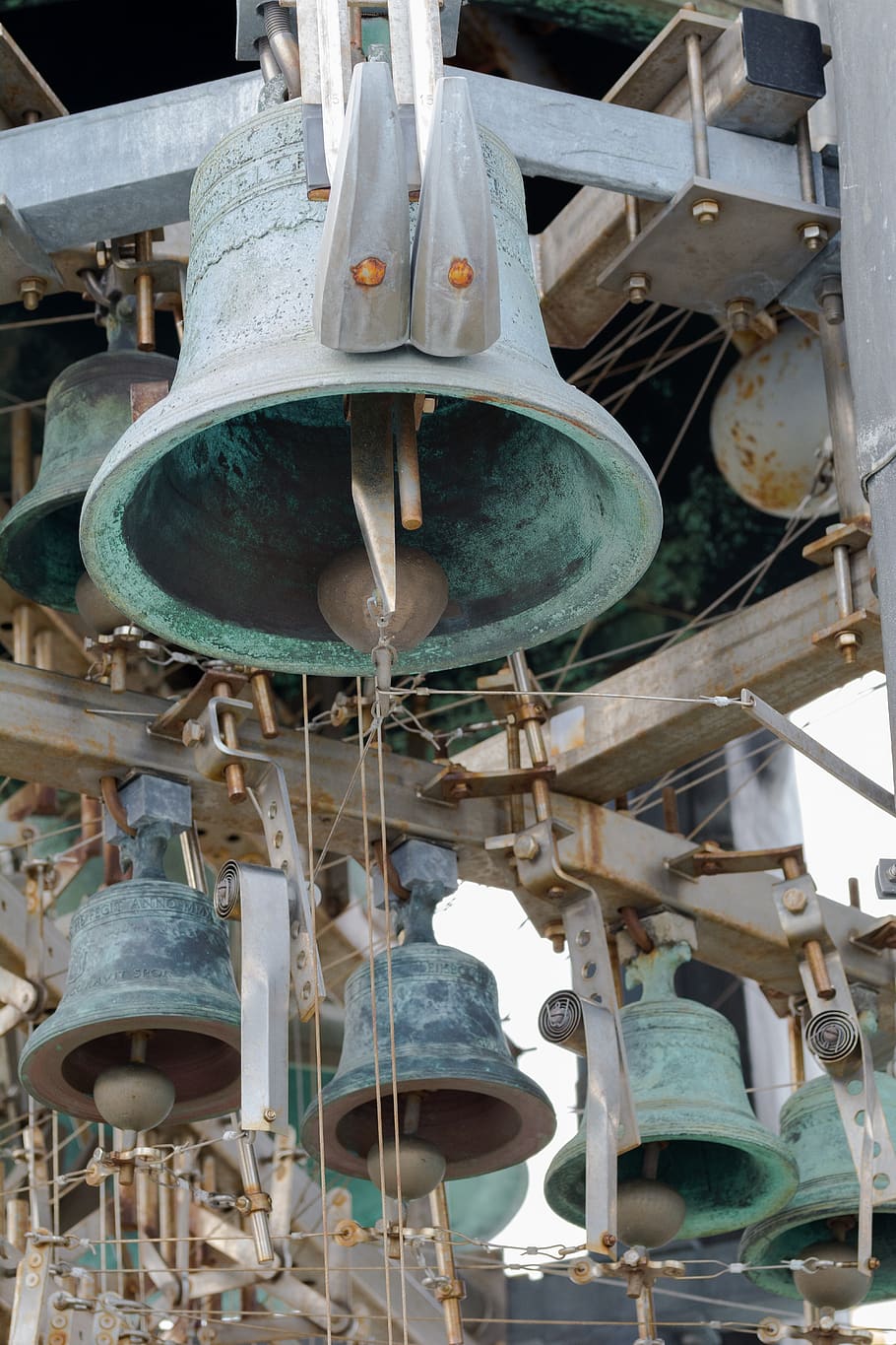 carillon, church, church bell, alkmaar, clock, chimes, whistleblower, day, metal, hanging
