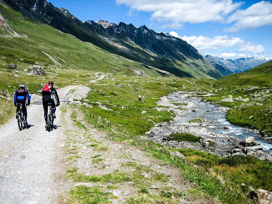 two, mountain bikers, water stream, mtb, mountain bike, alpine, transalp, mountains, cycling, away