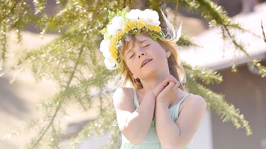 selective, focus photography, girl, wearing, flower crown, tree, daytime, human, child, face