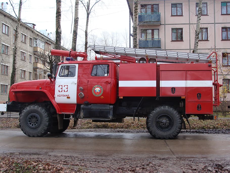 koryazhma, firefighter, truck, car, vehicle, rescue, emergency, automobile, fire brigade, architecture