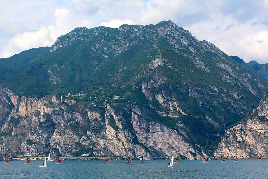 Garda, Surfer, Torbole, Italy, sports holidays, surf, surfboard, mountain, nature, sea