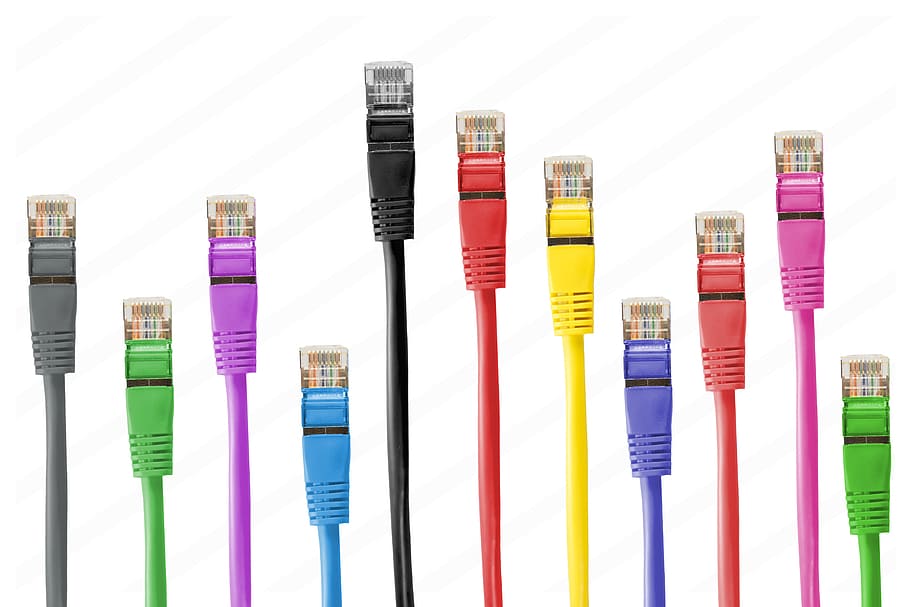 여러 가지 빛깔의 이더넷 케이블 로트, 네트워크 케이블, 네트워크 커넥터, 케이블, 패치, 패치 케이블, rj, rj45, rj-45, 네트워크