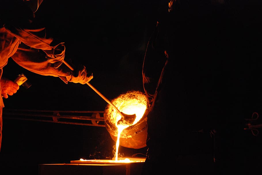 iron, pour, iron-pour, foundry, hot, metal, pouring, fire, molten, heat - temperature