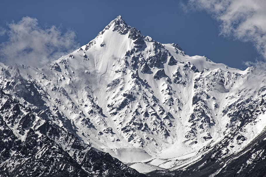 pakistan, kharut pyramid, mountain, snow, hindu kush, wachankorridor, border area, tajikistan, afghanistan, high mountains