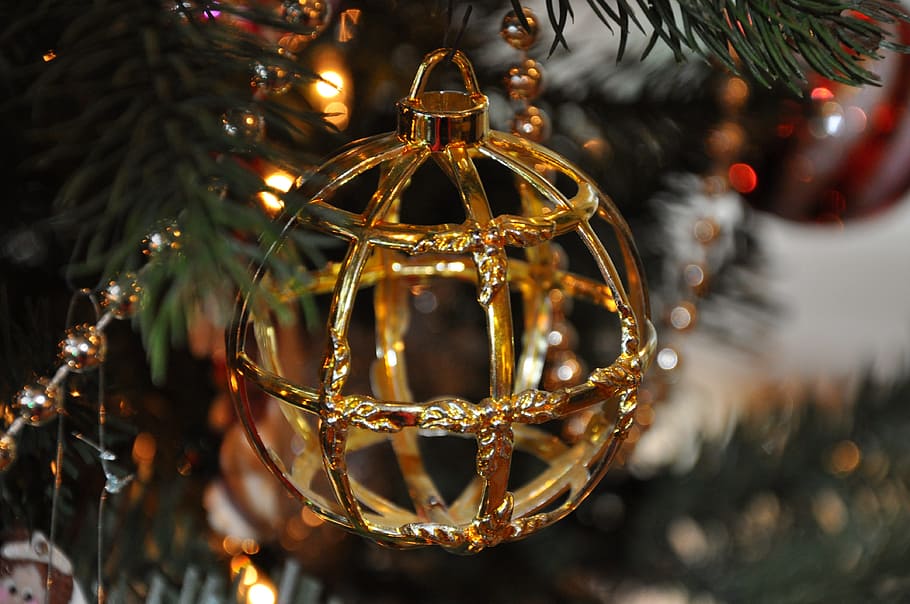ゴールド色の安物の宝石, クローズアップ, 写真, クリスマスの飾り, 飾り, クリスマス, 装飾, 休日, お祝い, 赤