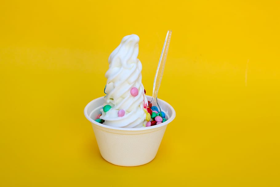 vanilla ice cream, serving, white, paper bowl, yogurt bar, fruit, summer, flavor, cold, sundae
