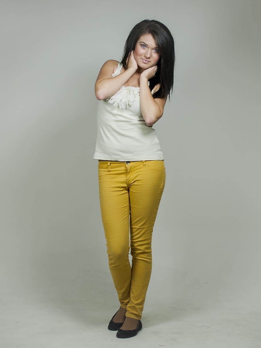 woman, white, tank, top, yellow, jeans, brunette, full, body, whole person