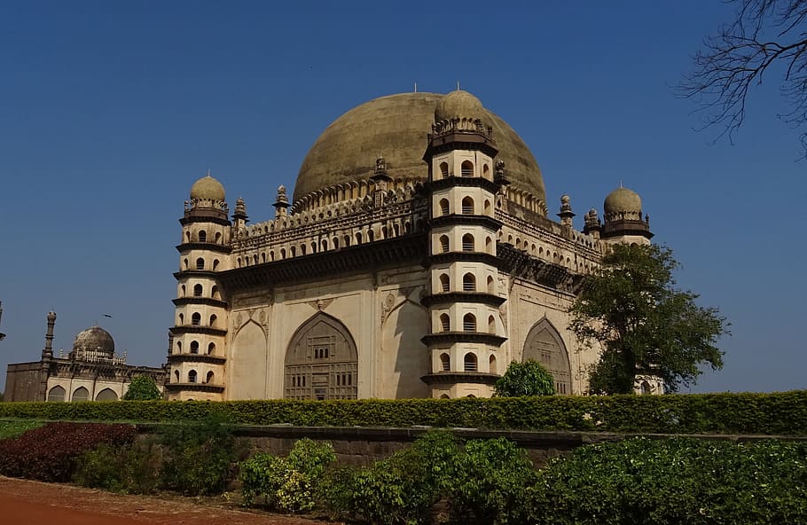 Gol Gumbaz, Mausoleum, Monument, mohammed adil shah, bijapur, tomb, circular, dome, deccan, architecture