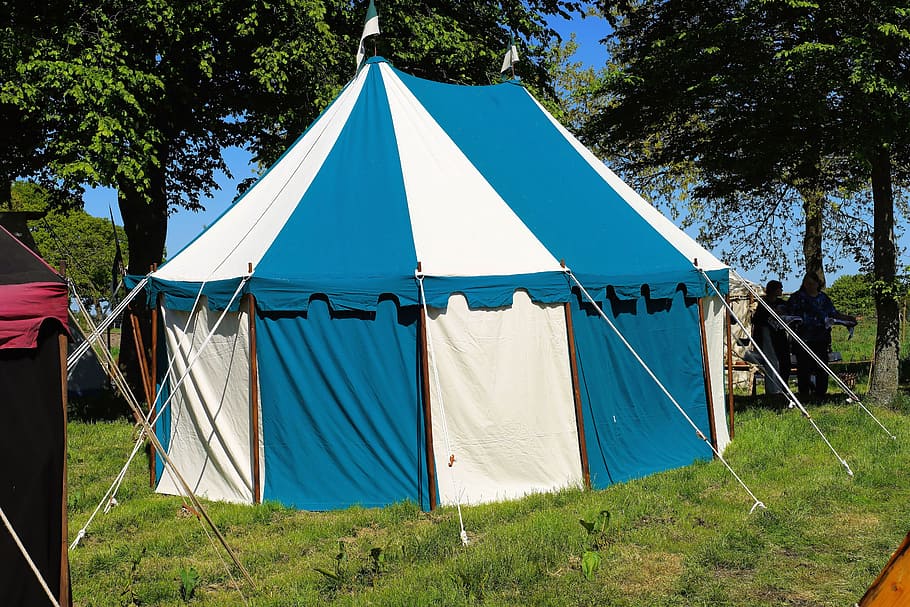 tenda, ritterzelt, biru putih, bergaris, mudah, baling-baling angin, padang rumput, tempat tidur, anggun, pohon
