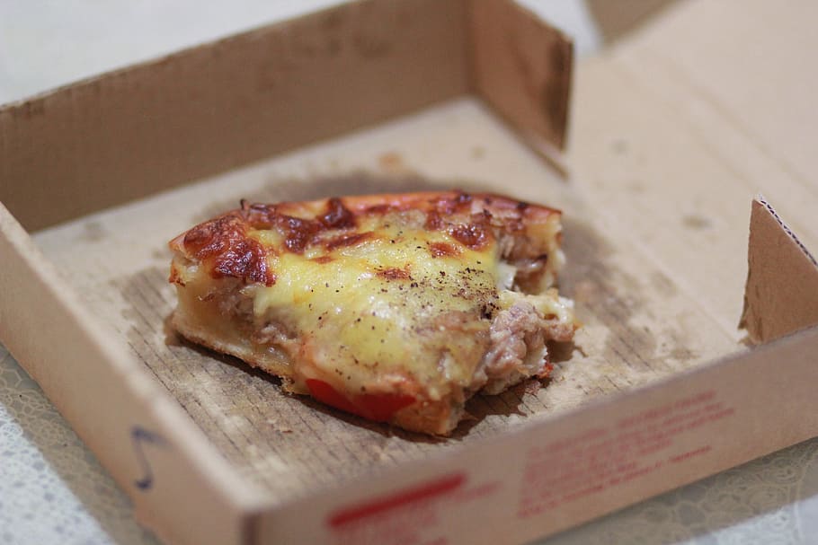 en rodajas, caja, pizza, comida, papel, bandeja, la bandeja de papel, faoodst˚f, para llevar, rebanada de pizza