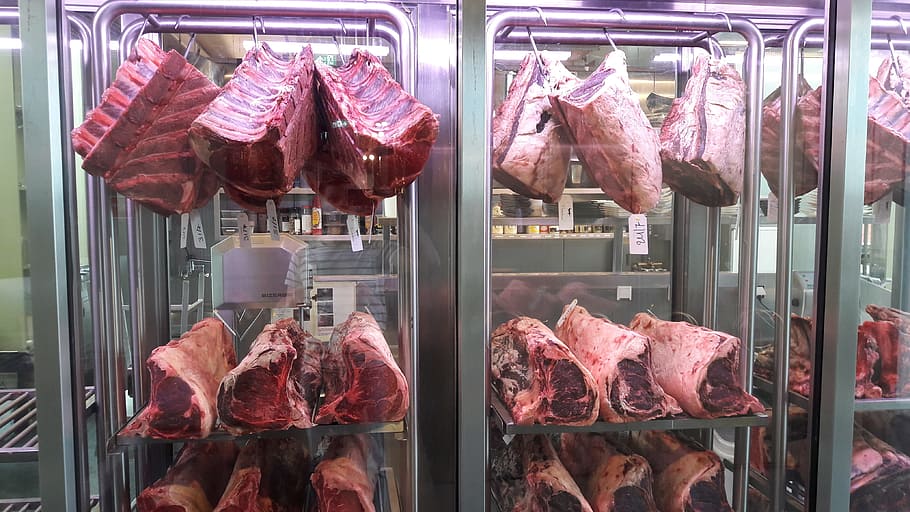meat, fresh meat, restaurant, food and drink, red meat, food, beef, freshness, unhealthy eating, retail display