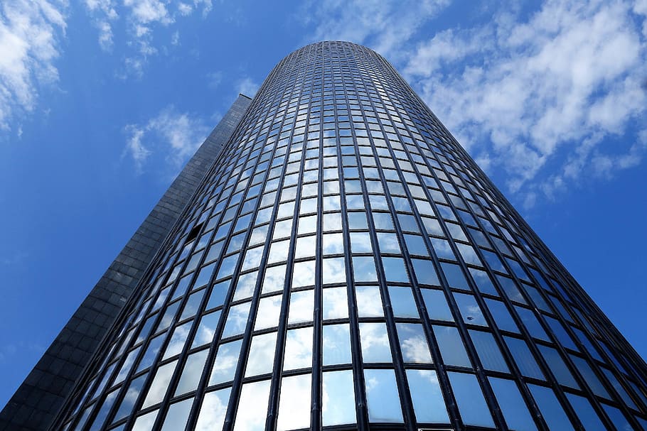 Torre de vidro, torre, construção, arquitetura, negócios, urbano, alto, reflexão, vista de ângulo baixo, céu