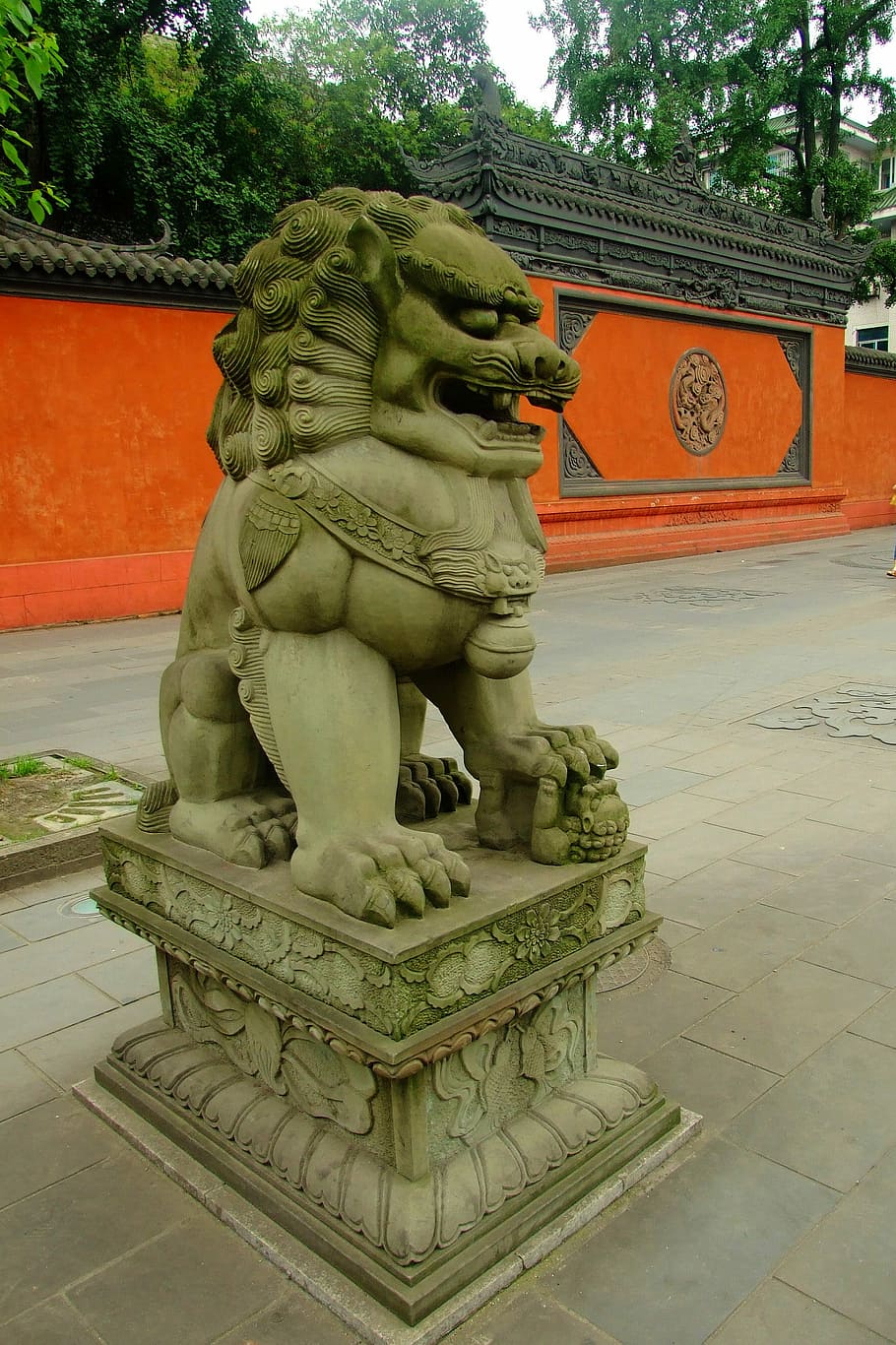 outside, daci temple, Guardian Lions, Daci, Temple, Chengdu, Sichuan, China, photos, public domain