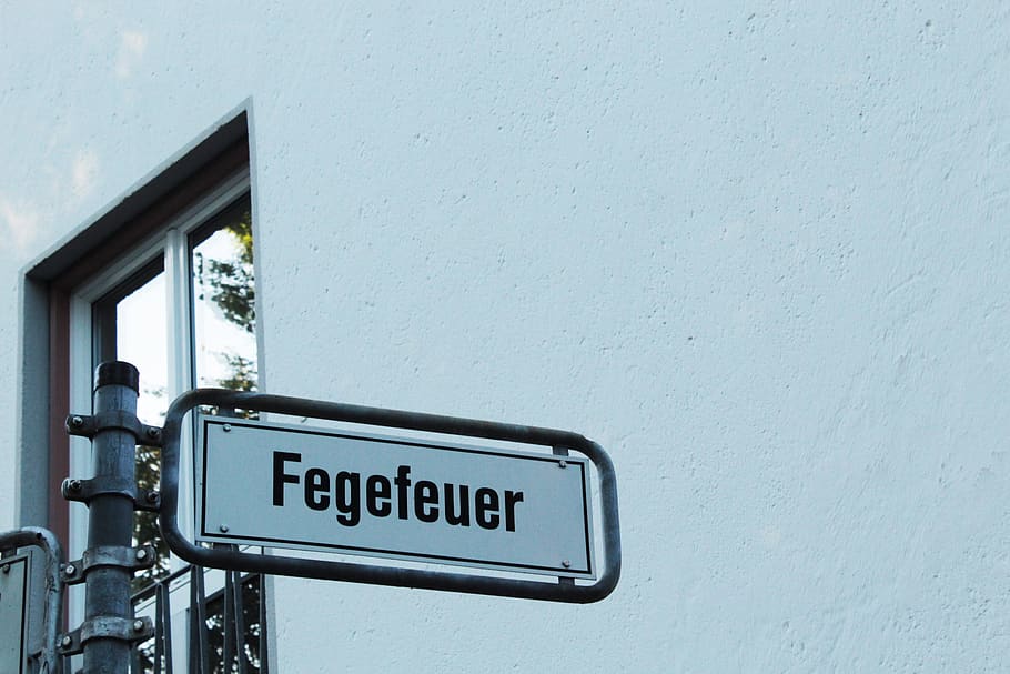 lübeck, street sign, street name, direction, city, road, arrow, directory, letters, text