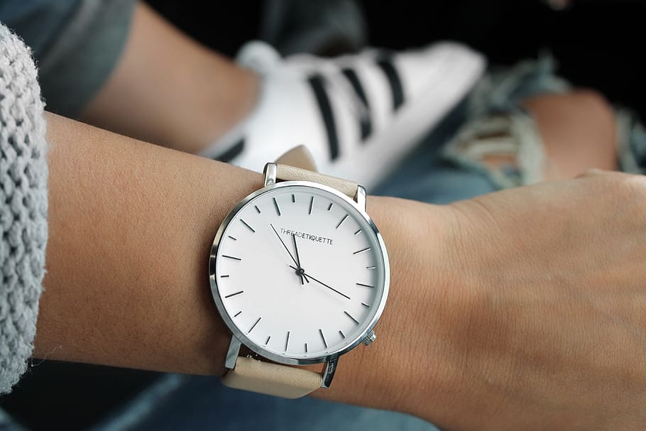 round, white, silver-colored analog, watch, brown, leather, strap, fashion, accessories, clothes