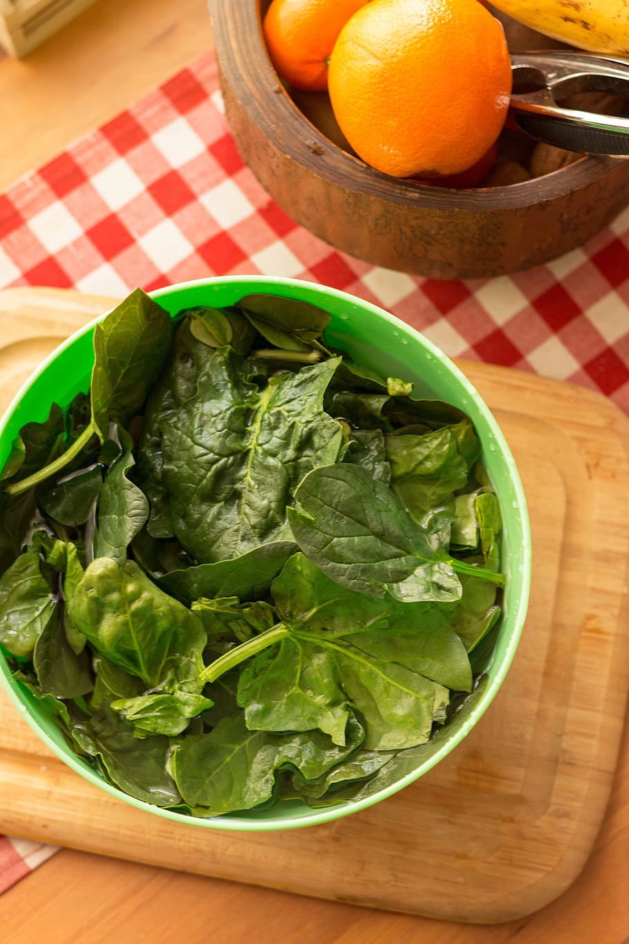 Spinach, Vegetable, Green, Health, vegetable, green, orange, kitchen, table, tablecloth, cover