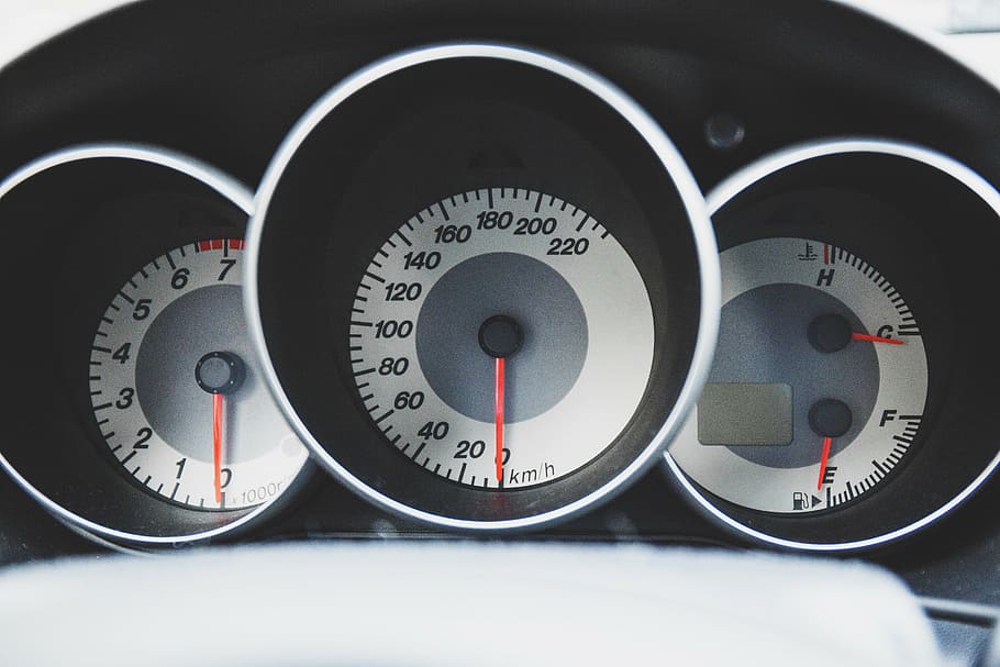 black speedometer, motorcycle, dashboard, car, speedometer, tachometer, gauges, gauge, close-up, cold temperature