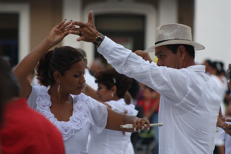 man, woman dancing, surrounded, peaople, Danzon, Dance, Mexican, Couple, Veracruz, traditional