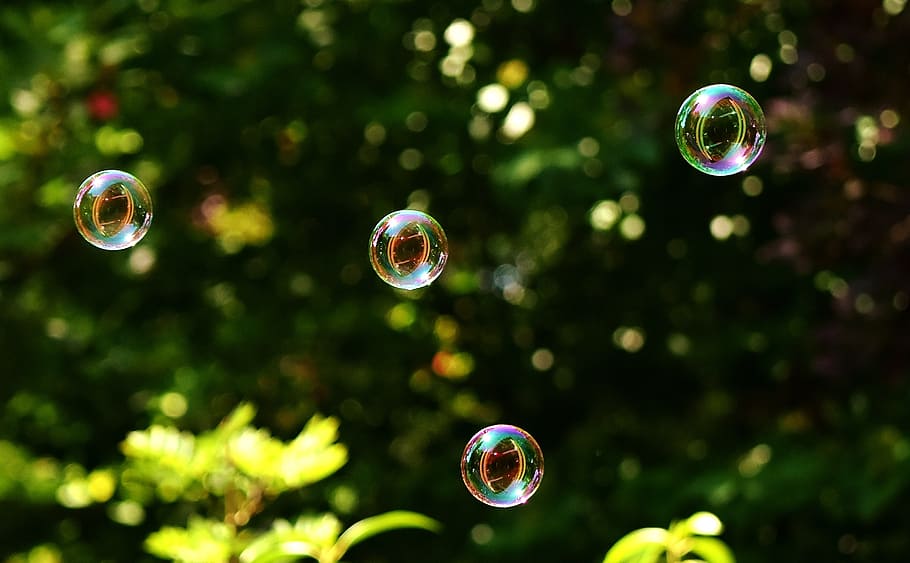 shallow, focus photography, bubbles, soap bubbles, puste fix, make soap bubbles, children's, fun, play outside, joy