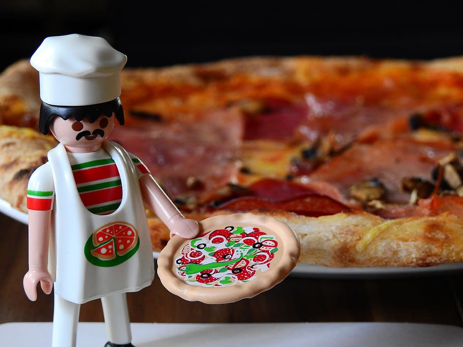 pizza, pizza maker, cooking, playmobil, toys, play, eat, pizzeria, italian, wood fired pizzas