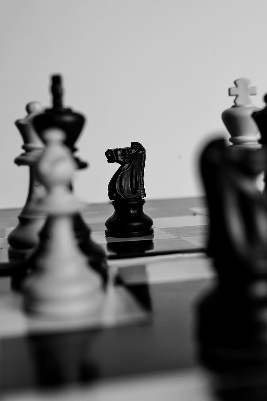 chess, black, white, checkerboard, tower, knight, tactics, winner, pawn, figurines