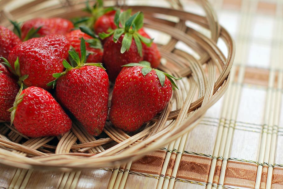 red, strawberries, brown, wicker basket, strawberry, berry, bowl, basket, fresh, natural