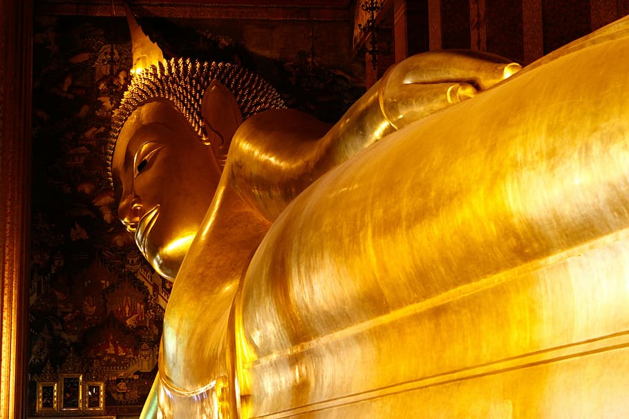 close-up photography, gold-colored hindu deity statue, buddha, golden, temple, wat po, bangkok, tha, thailand, wat