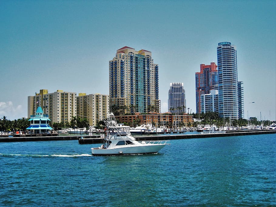 white, motorboat, body, water, high-rise, buildings, Miami Beach, Marina, Florida, Maritime