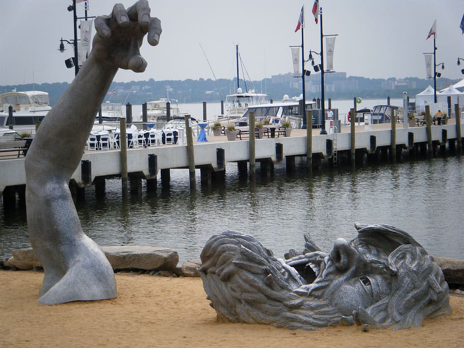 drowning, man, sculpture, sand, water, arts, nautical vessel, architecture, harbor, transportation