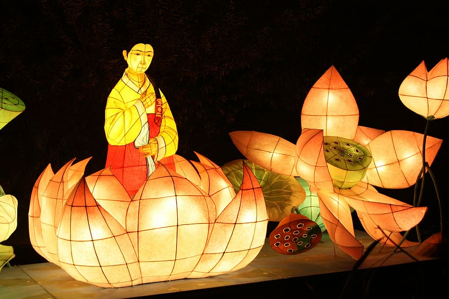 lantern festival, cheonggyecheon stream, kkotdeung festival, isometric article, chung is, celebration, lantern, night, illuminated, art and craft