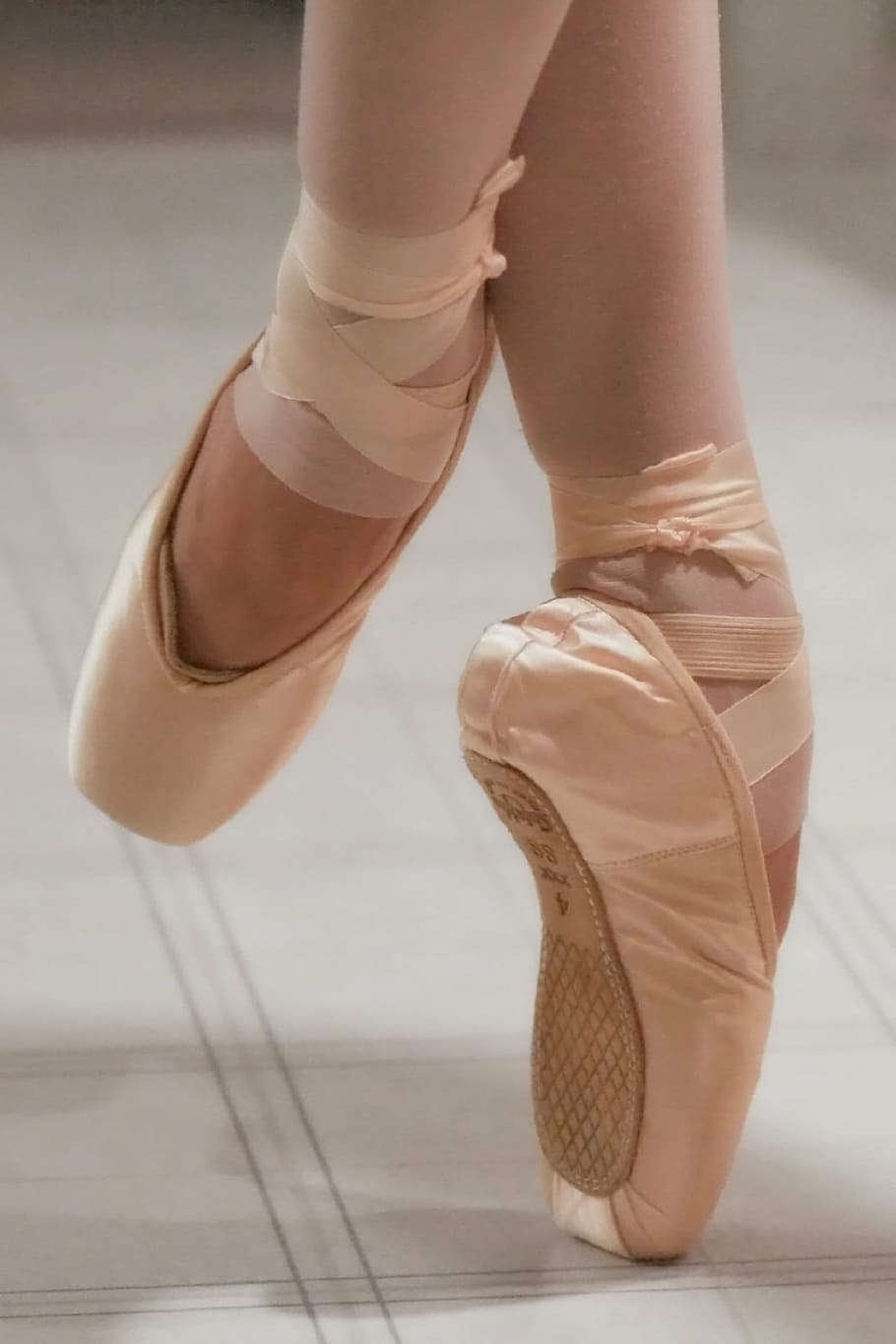 pasangan, krem, sepatu boneka, balet, balerina, sepatu pointe, penari balet, keseimbangan, sepatu, tari